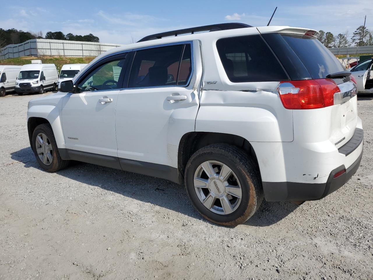 2013 GMC TERRAIN SL - Image 2