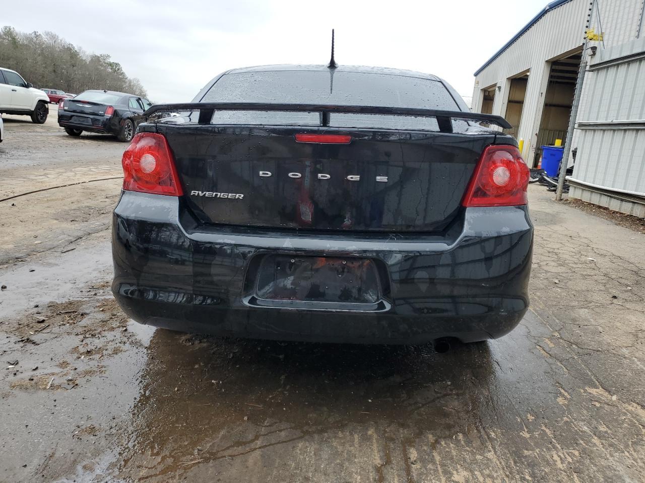2014 DODGE AVENGER SE - Image 6