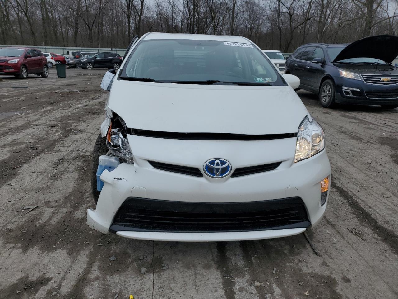 2015 TOYOTA PRIUS - Фото 5