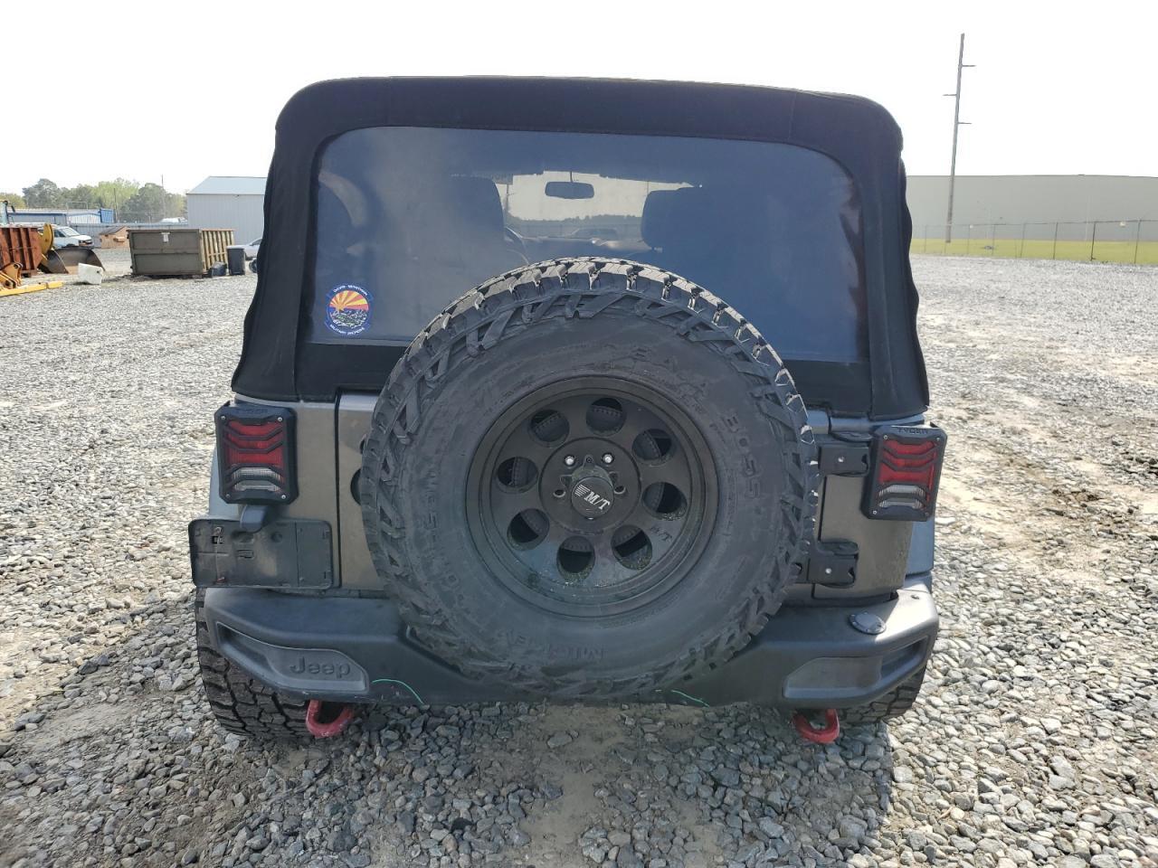 2017 JEEP WRANGLER U - Фото 6