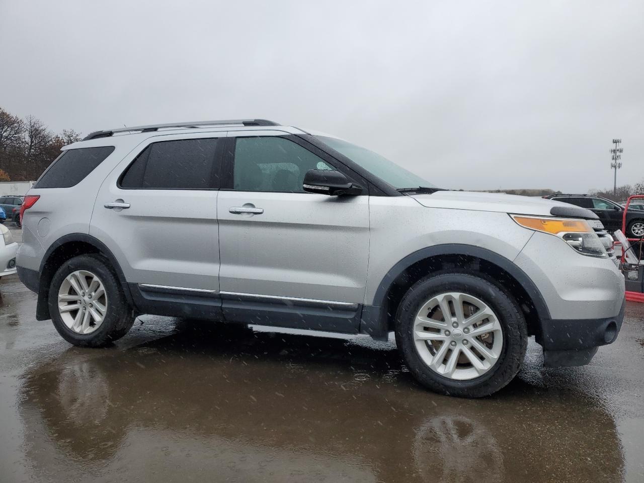2013 FORD EXPLORER X - Image 4