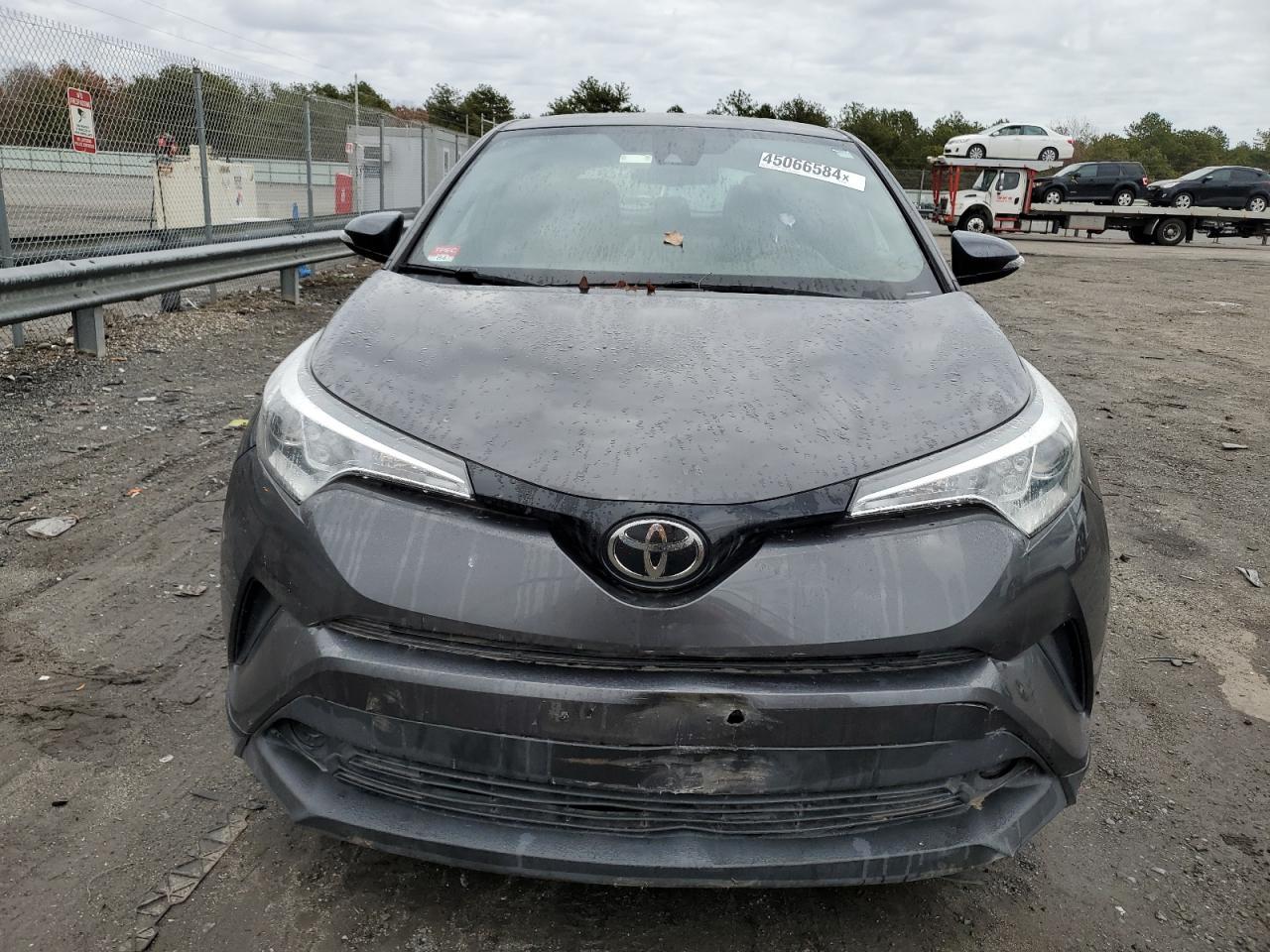 2019 TOYOTA C-HR XLE - Фото 5
