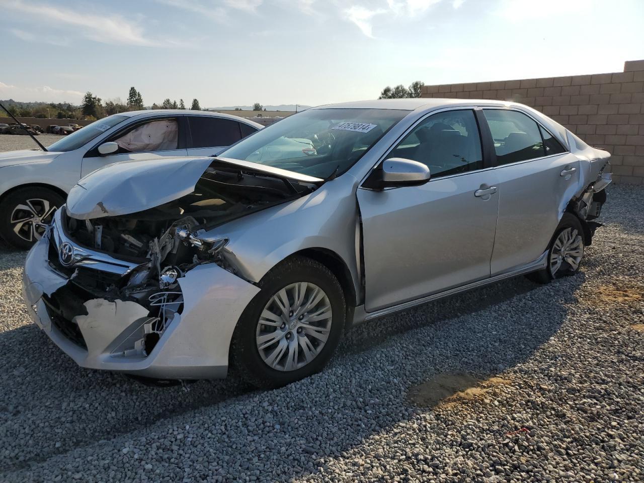 2014 TOYOTA CAMRY L