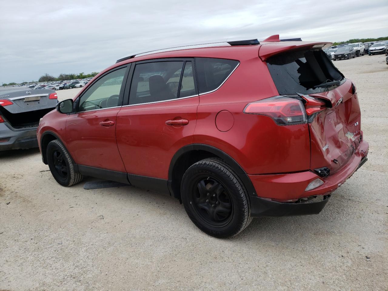 2016 TOYOTA RAV4 LE - Image 2