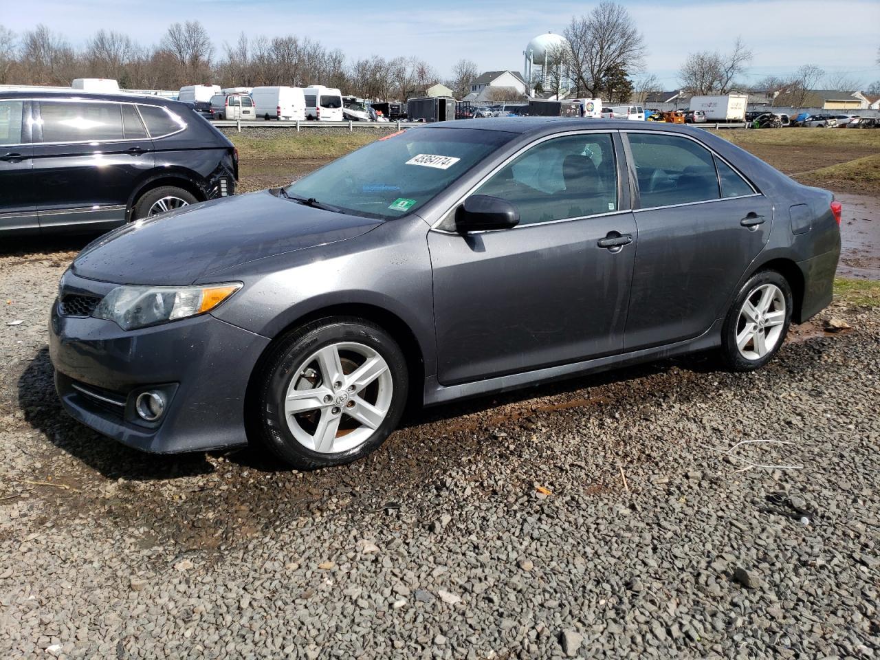 2014 TOYOTA CAMRY L