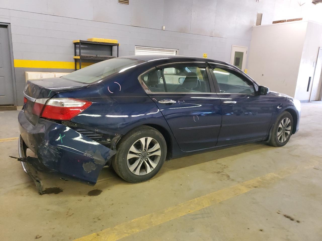 2014 HONDA ACCORD LX - Фото 3