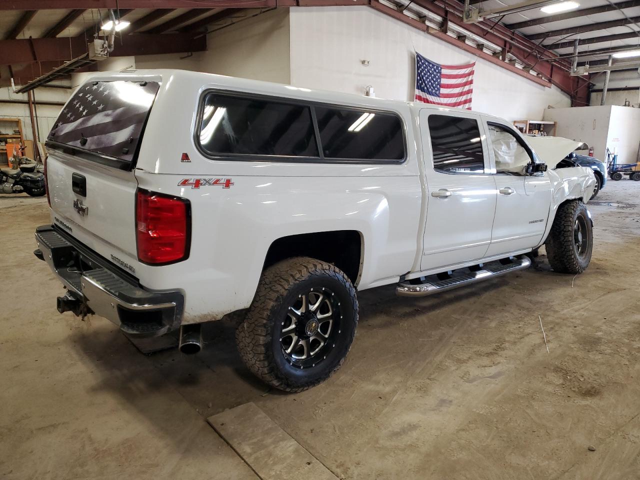 2016 CHEVROLET SILVERADO - Image 3