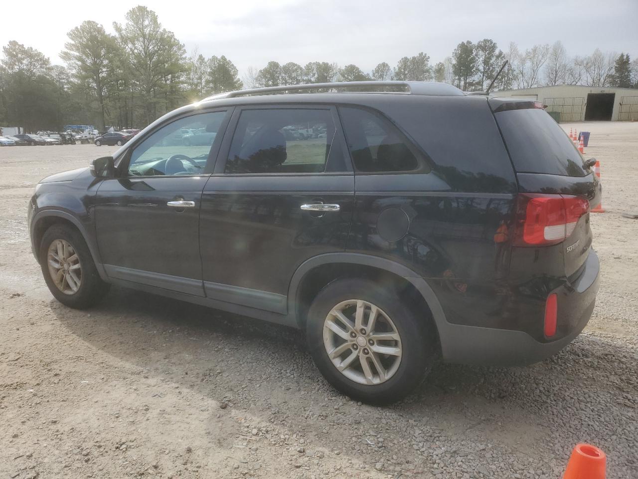 2014 KIA SORENTO LX - Фото 2