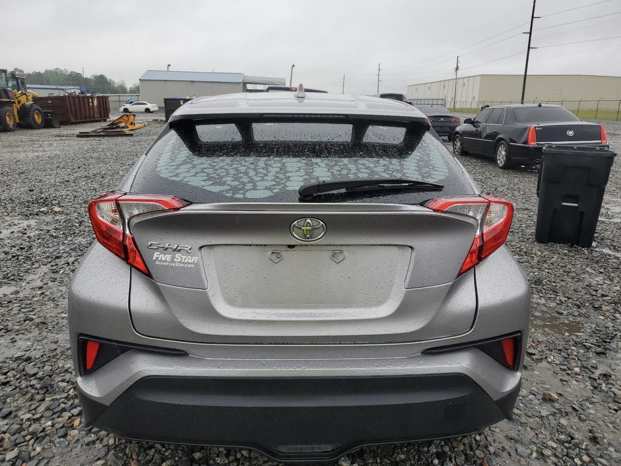 2018 TOYOTA C-HR XLE - Image 6