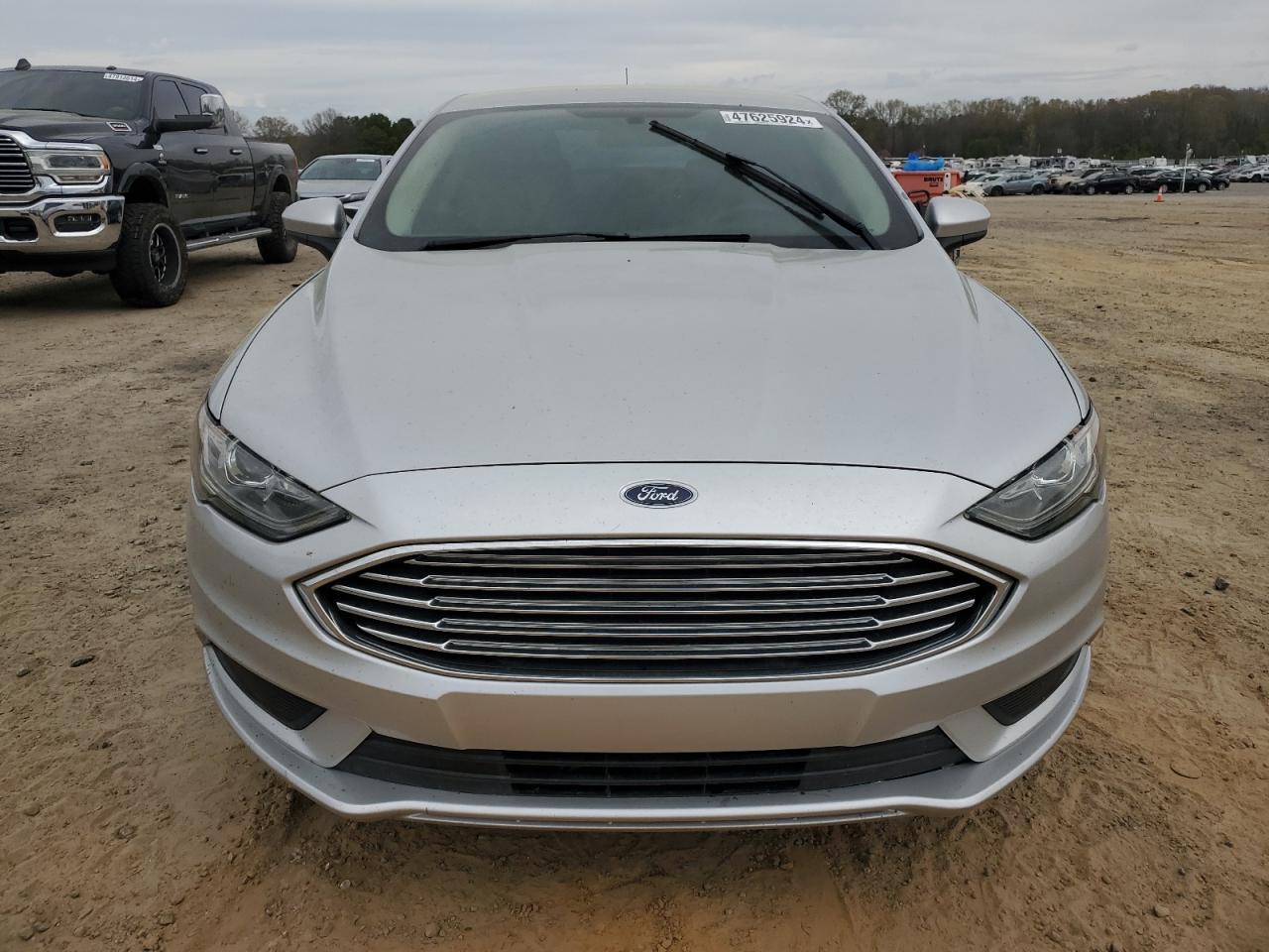 2017 FORD FUSION SE - Image 5