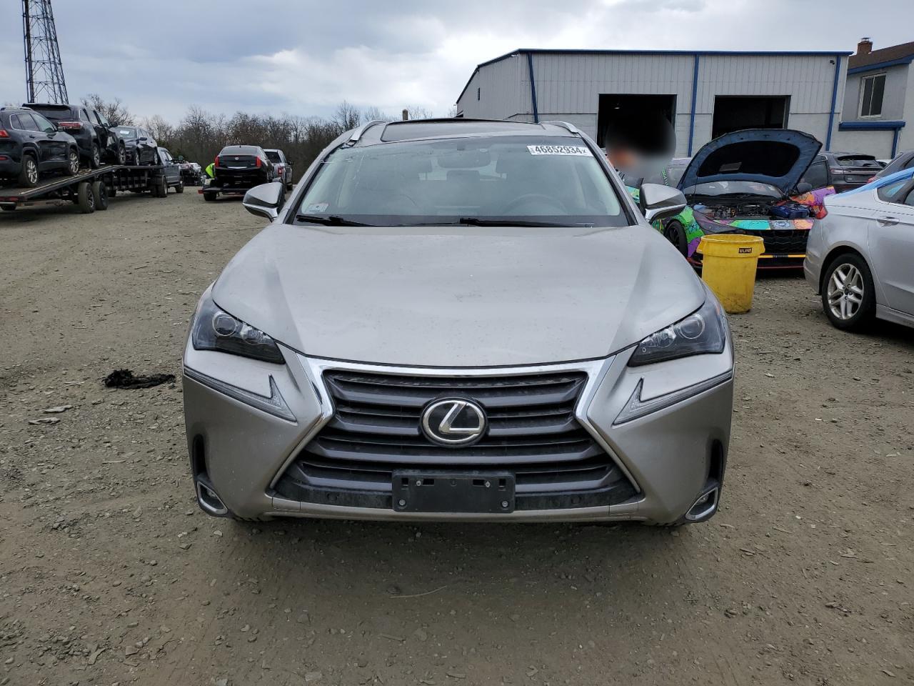 2017 LEXUS NX 200T BA - Фото 5