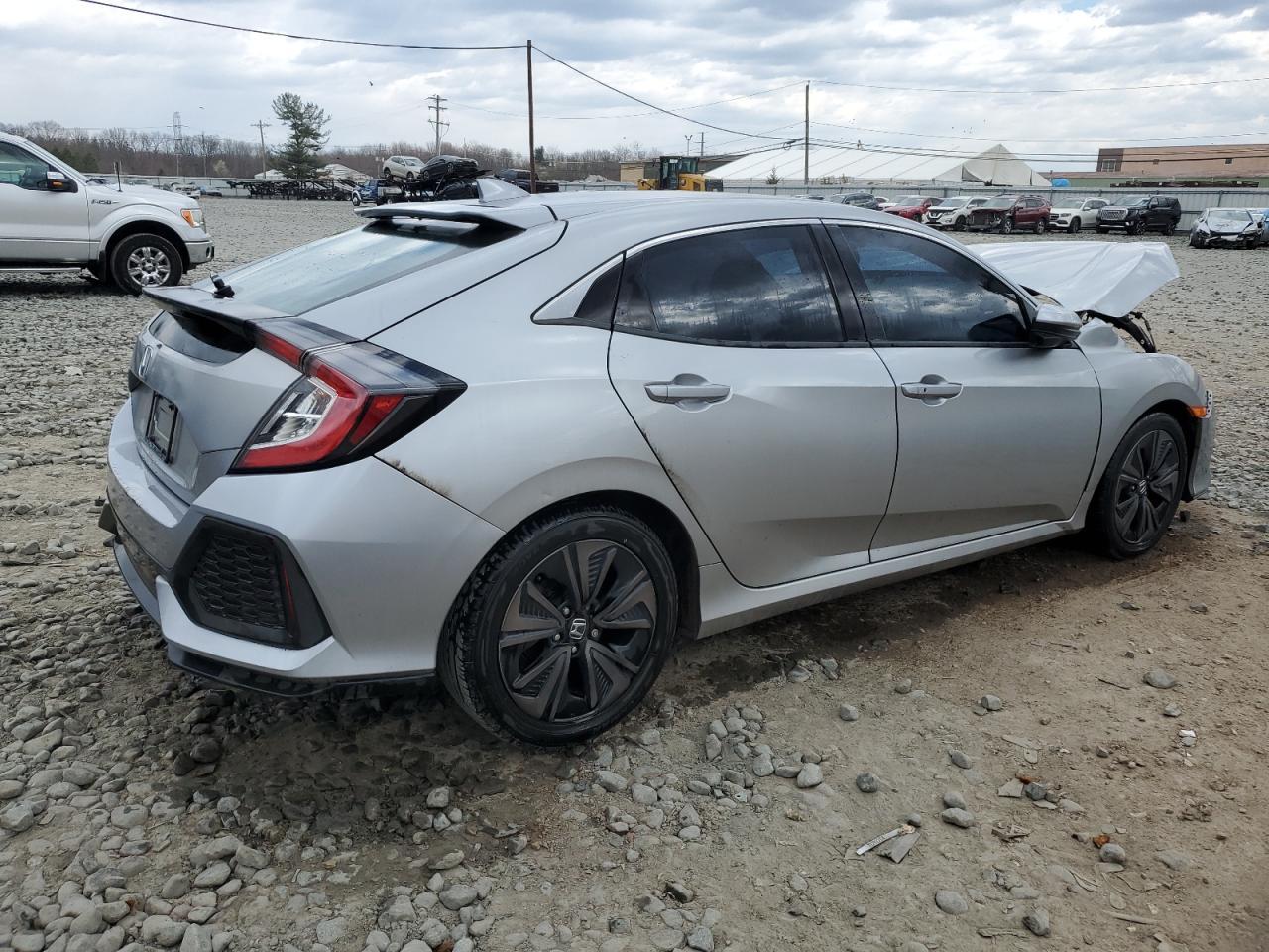 2018 HONDA CIVIC EX - Фото 3