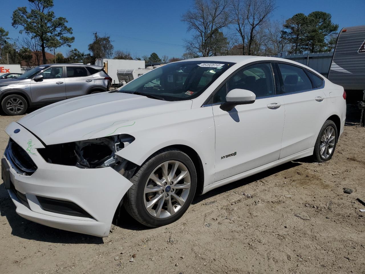 2017 FORD FUSION SE car image