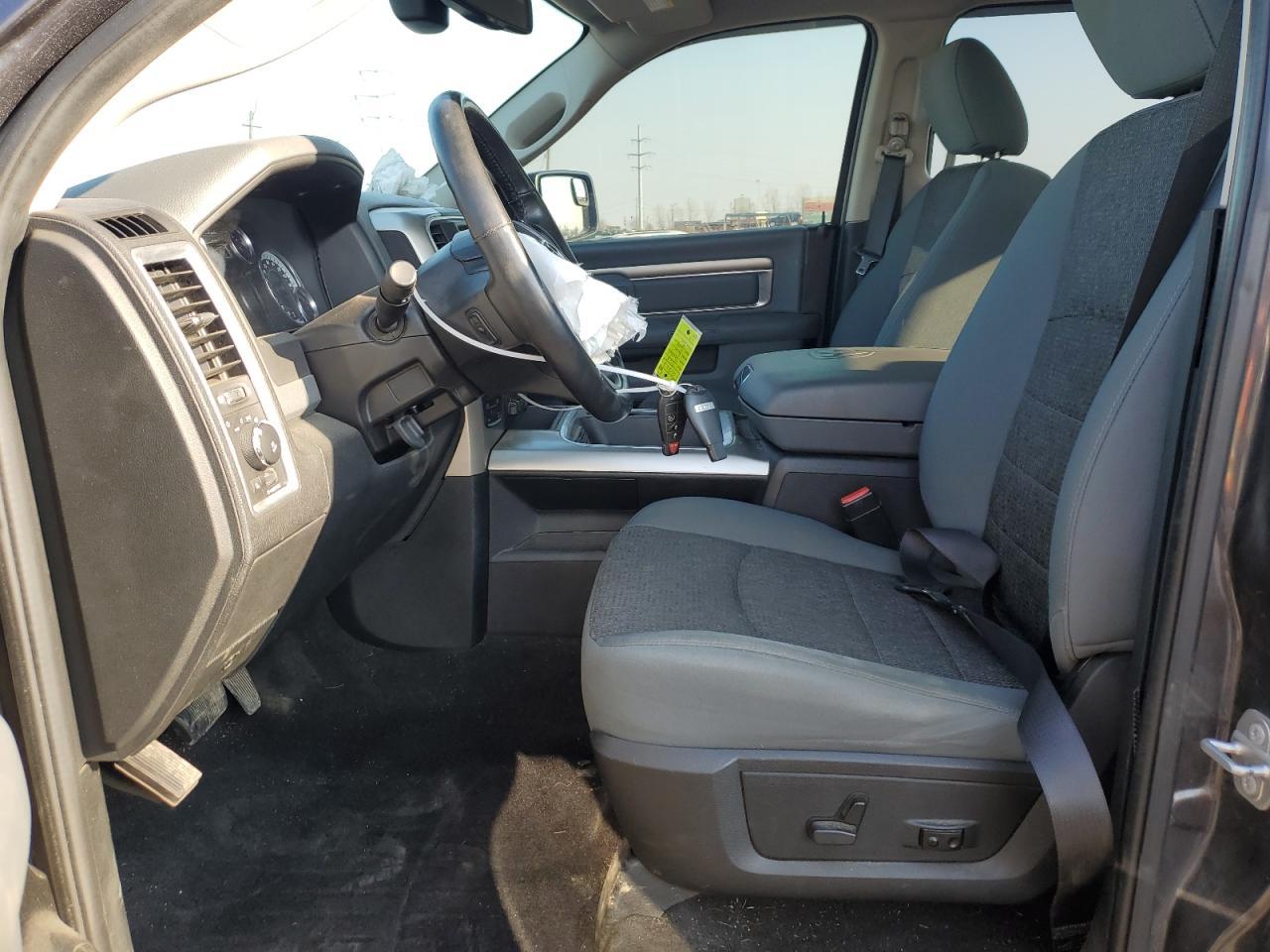2017 RAM 1500 SLT - Image 7