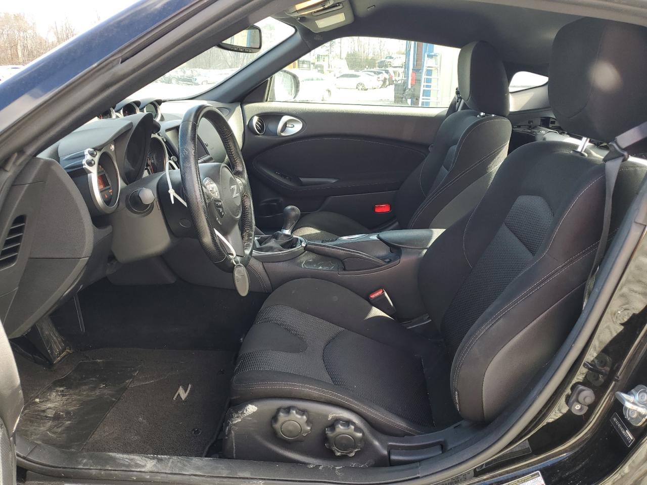 2016 NISSAN 370Z BASE - Фото 7