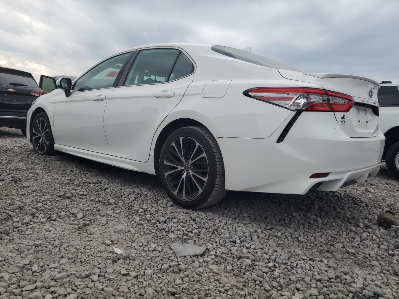 2019 TOYOTA CAMRY L - Image 2