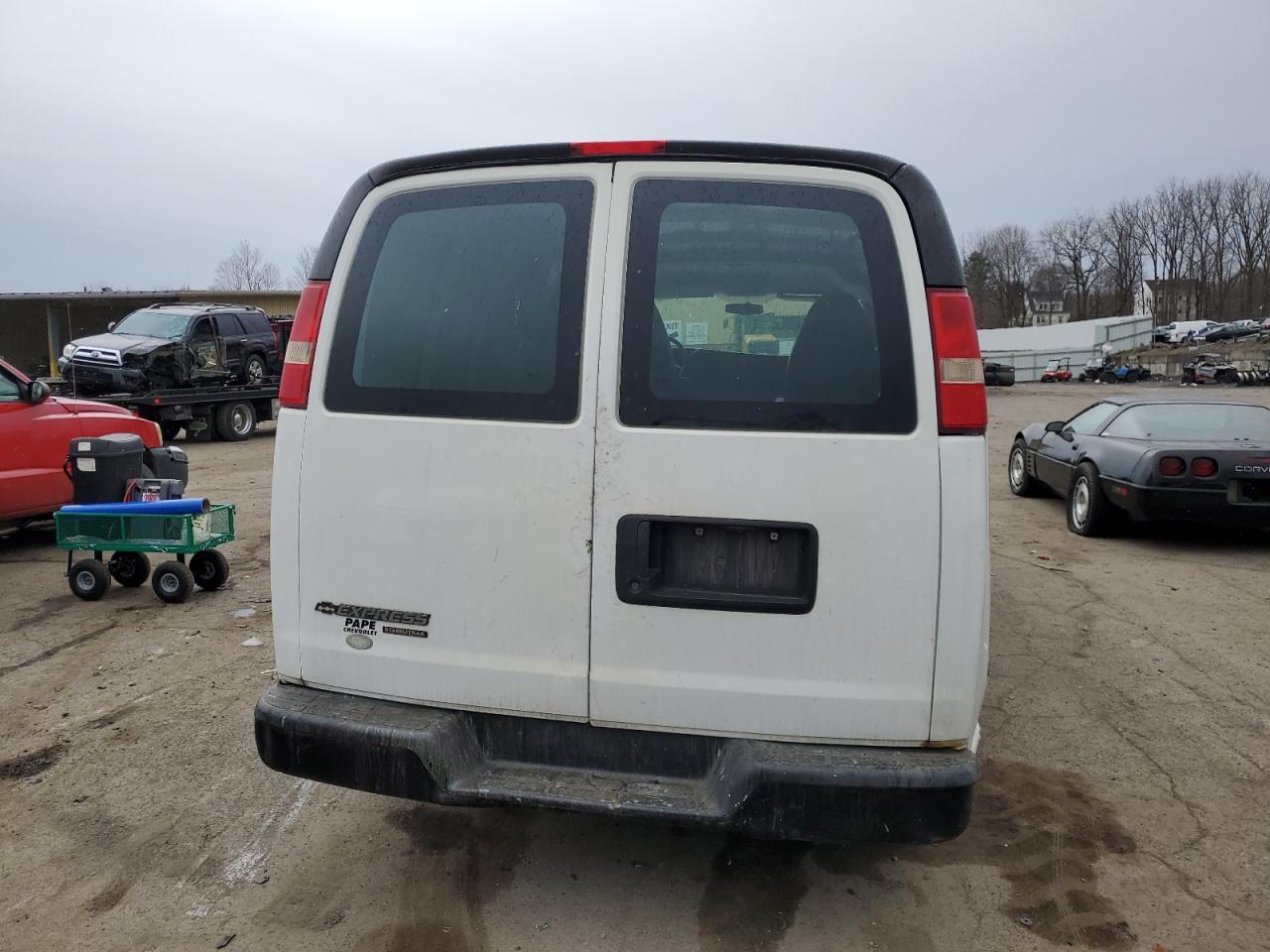 2014 CHEVROLET EXPRESS G1 - Image 6