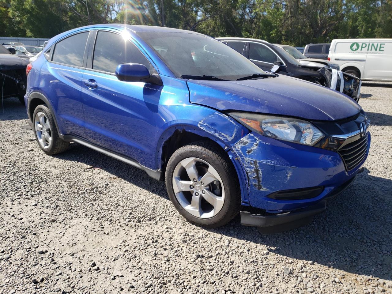 2018 HONDA HR-V LX - Image 4