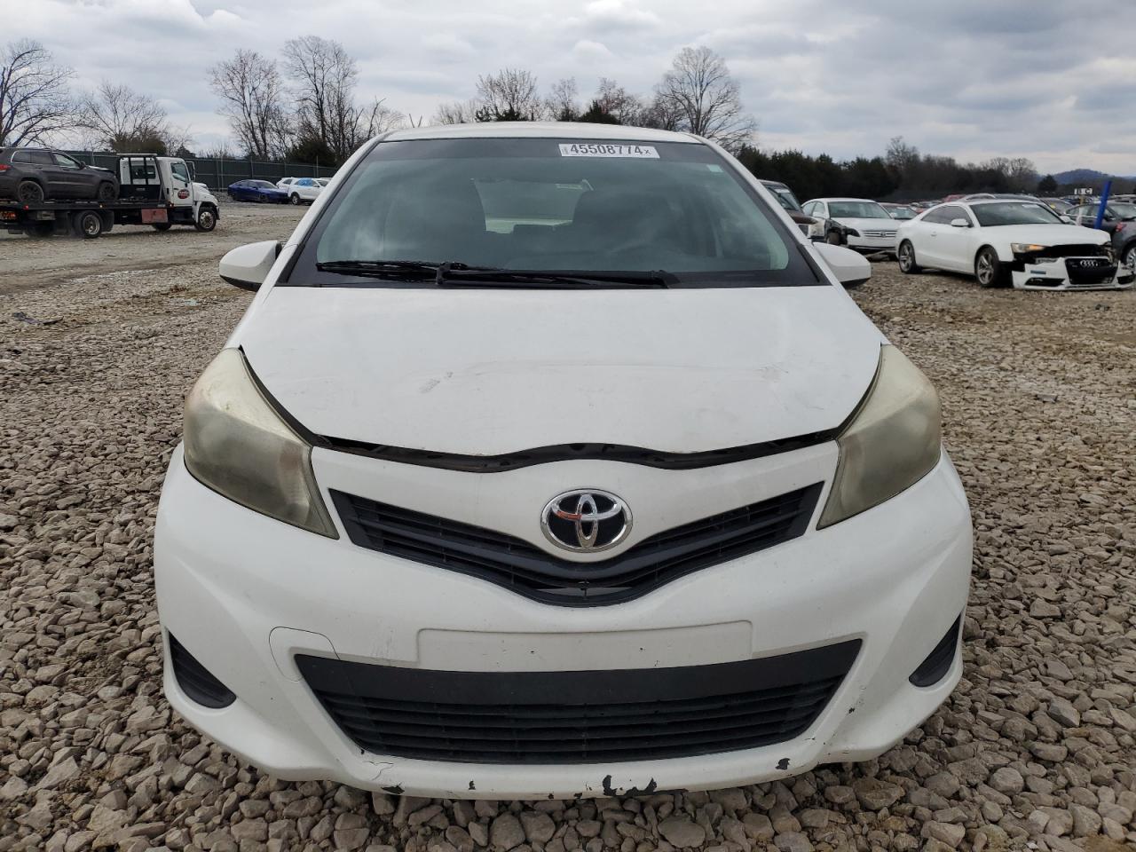 2014 TOYOTA YARIS - Фото 5