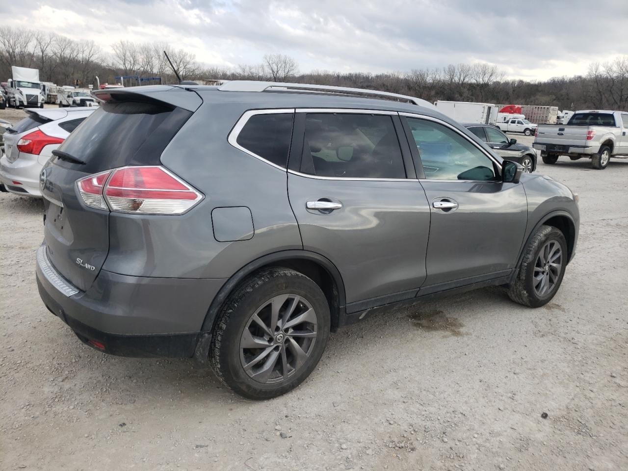 2016 NISSAN ROGUE S - Фото 3