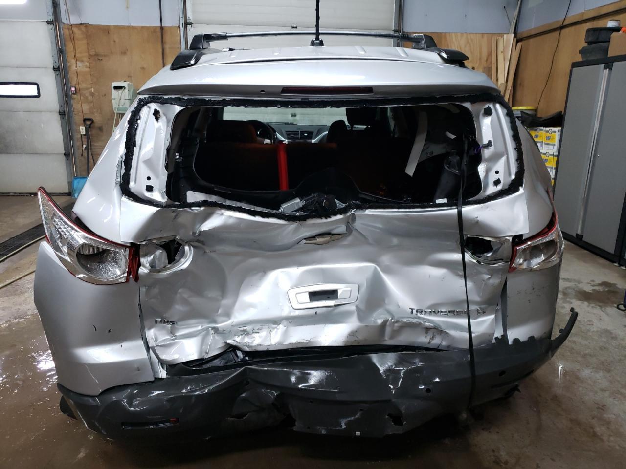 2012 CHEVROLET TRAVERSE L - Image 6