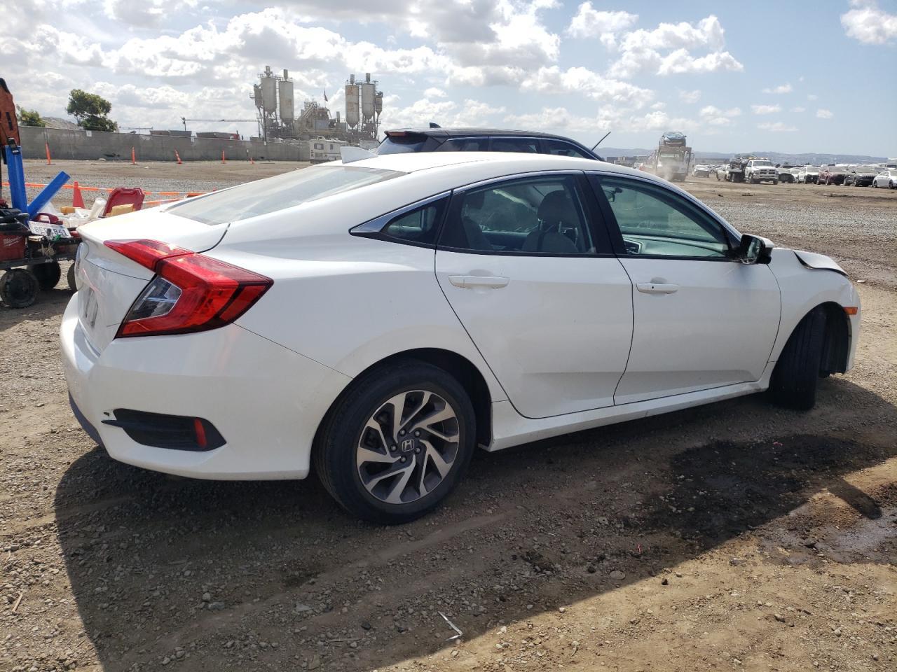 2018 HONDA CIVIC EX - Image 3