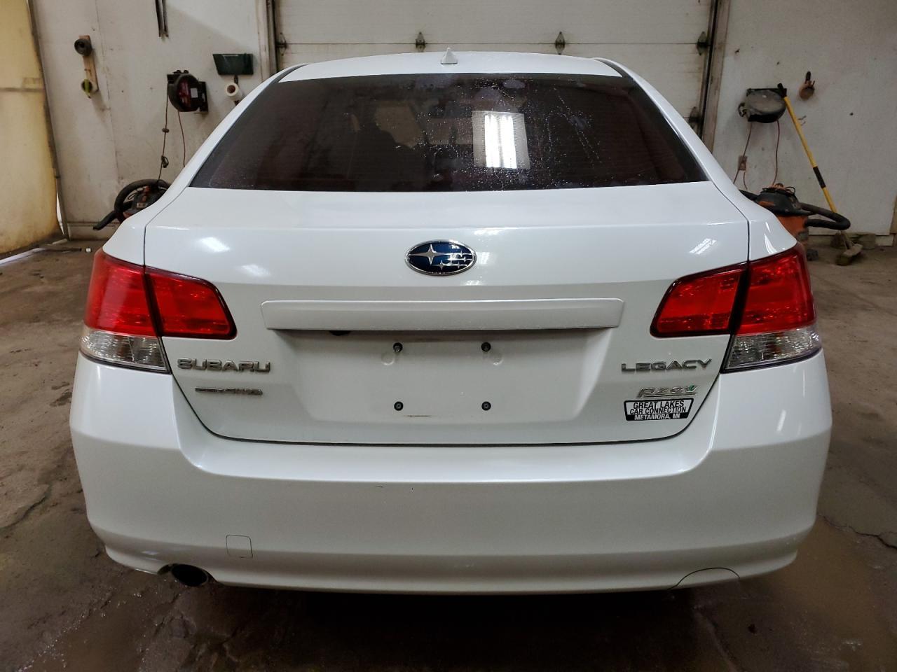 2014 SUBARU LEGACY 2.5 - Image 6