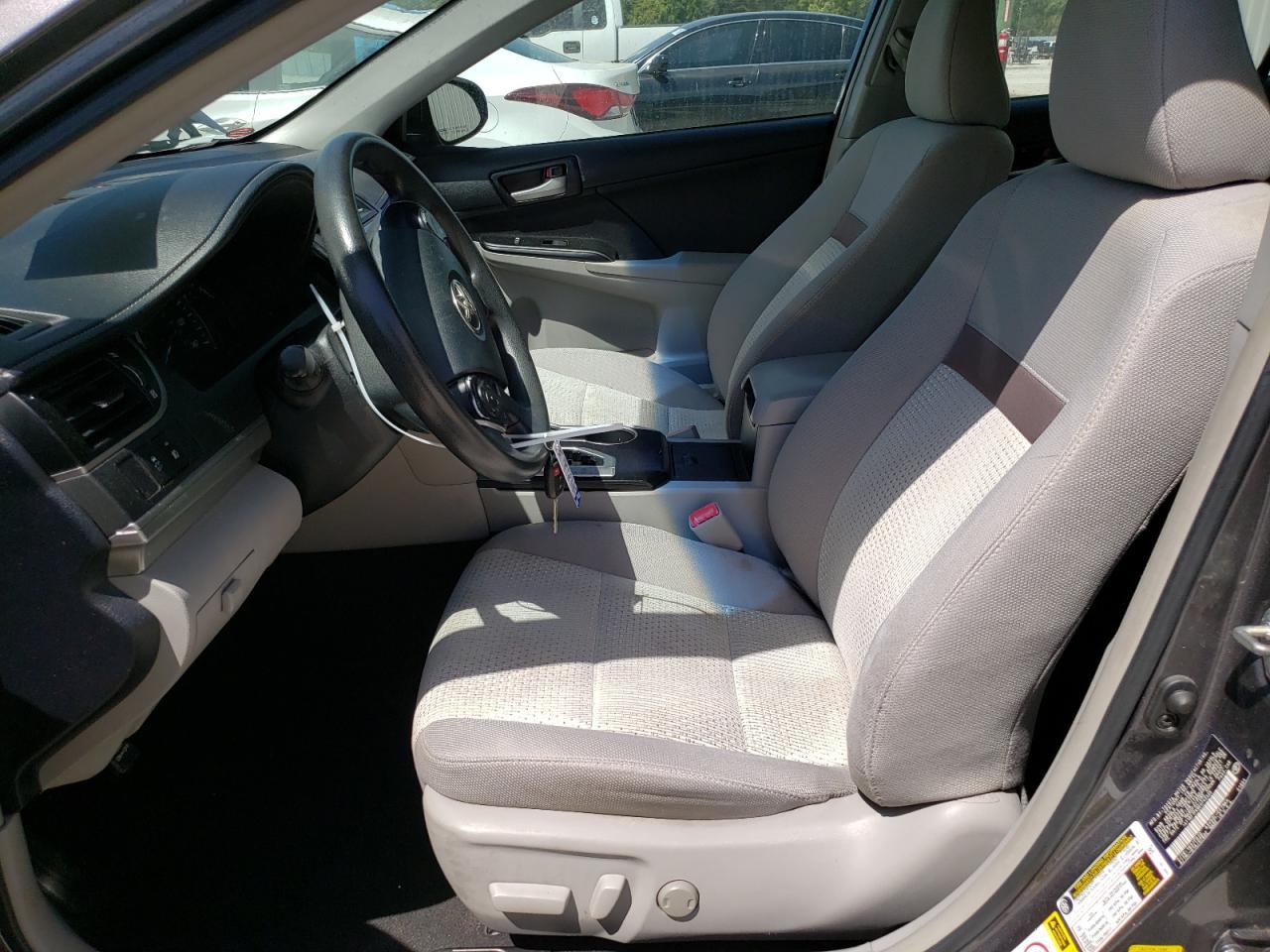 2014 TOYOTA CAMRY L - Image 7