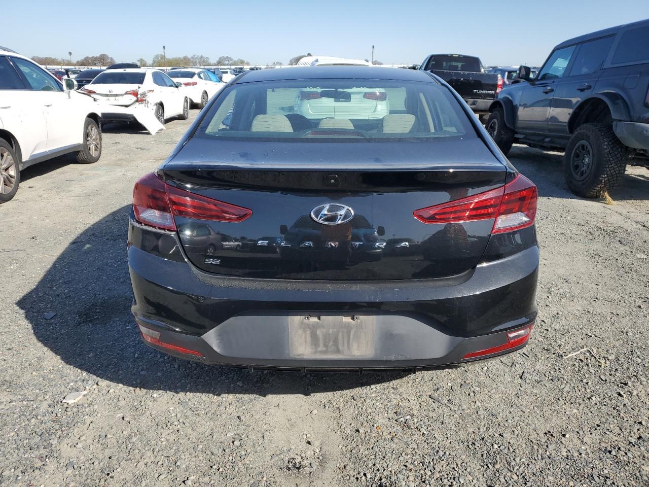 2019 HYUNDAI ELANTRA SE - Фото 6