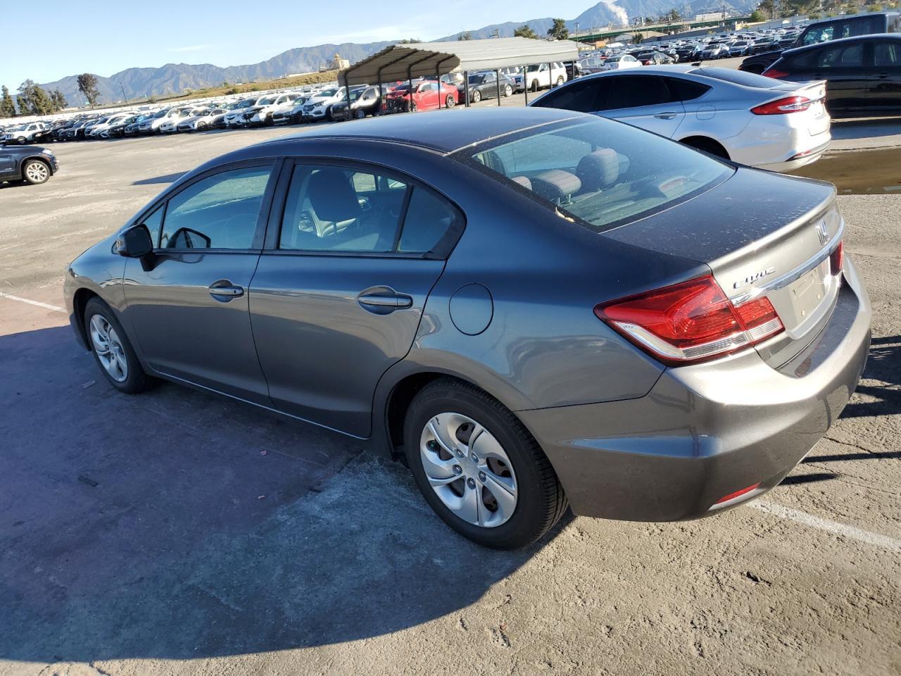 2013 HONDA CIVIC LX - Фото 2