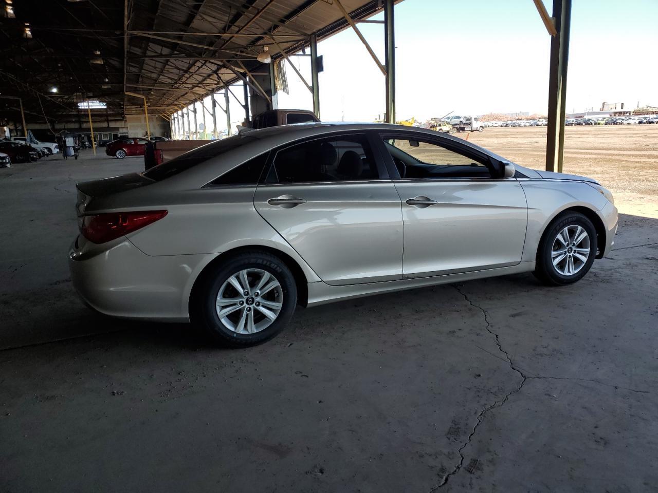 2011 HYUNDAI SONATA GLS - Фото 3