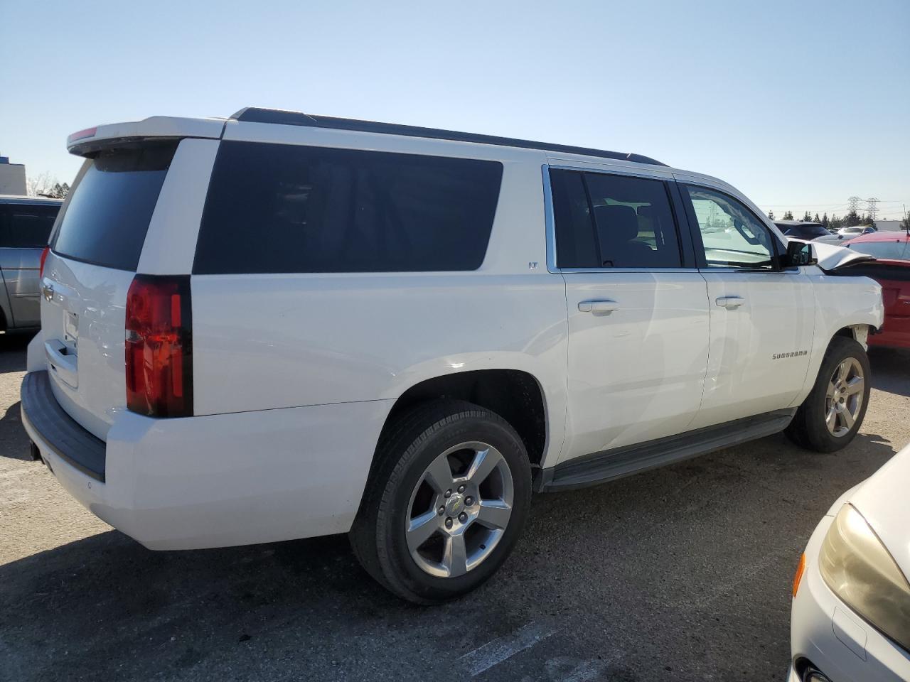 2016 CHEVROLET SUBURBAN K - Фото 3