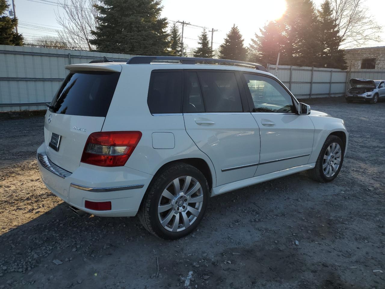 2012 MERCEDES-BENZ GLK 350 4M - Image 3