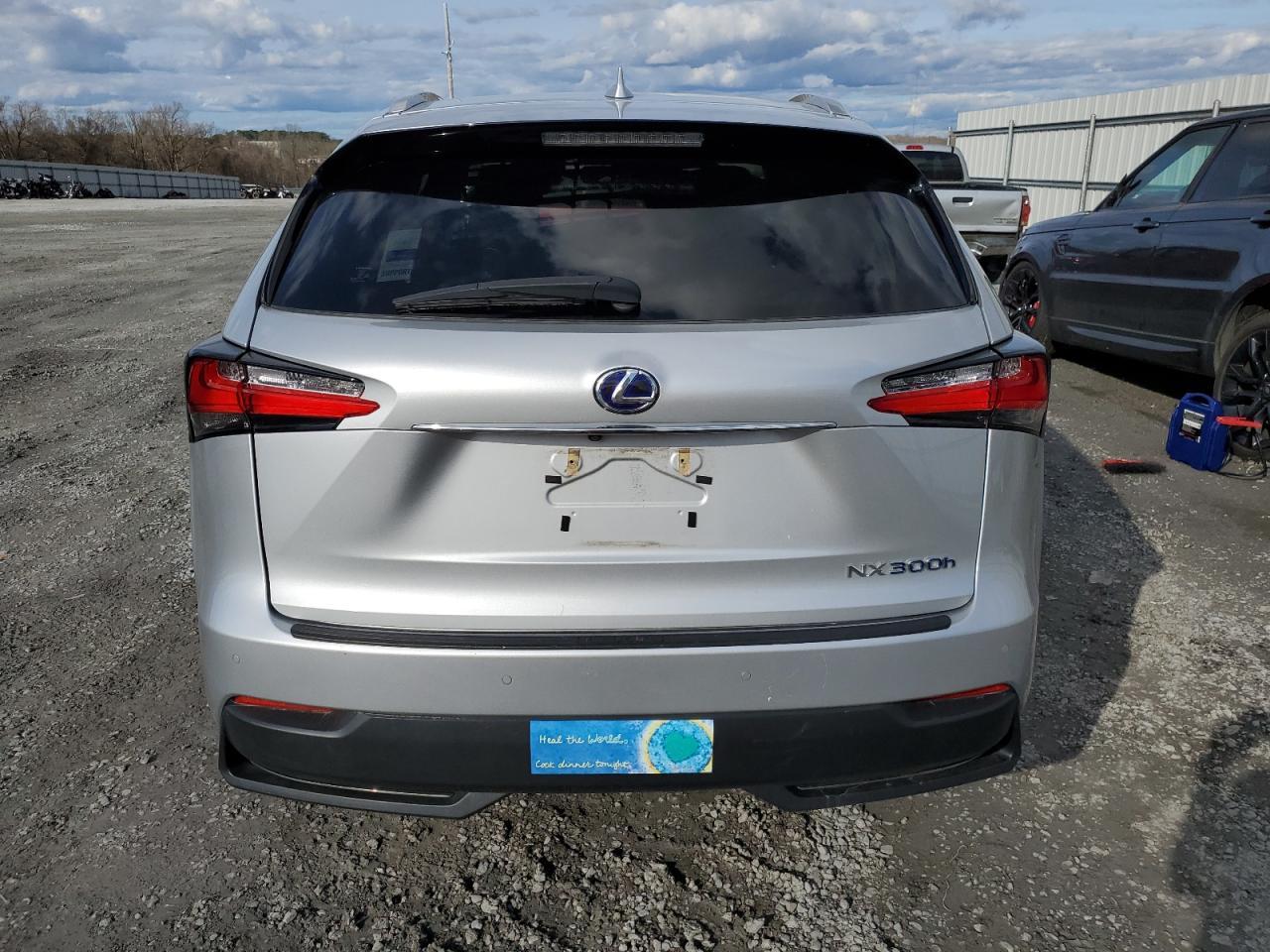 2016 LEXUS NX 300H - Фото 6