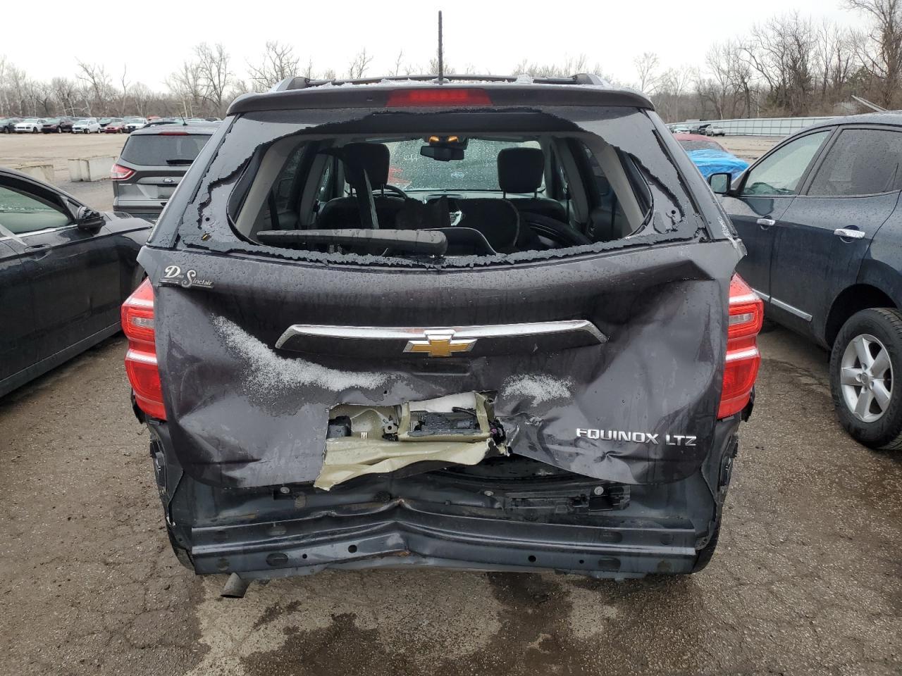 2016 CHEVROLET EQUINOX LT - Image 6