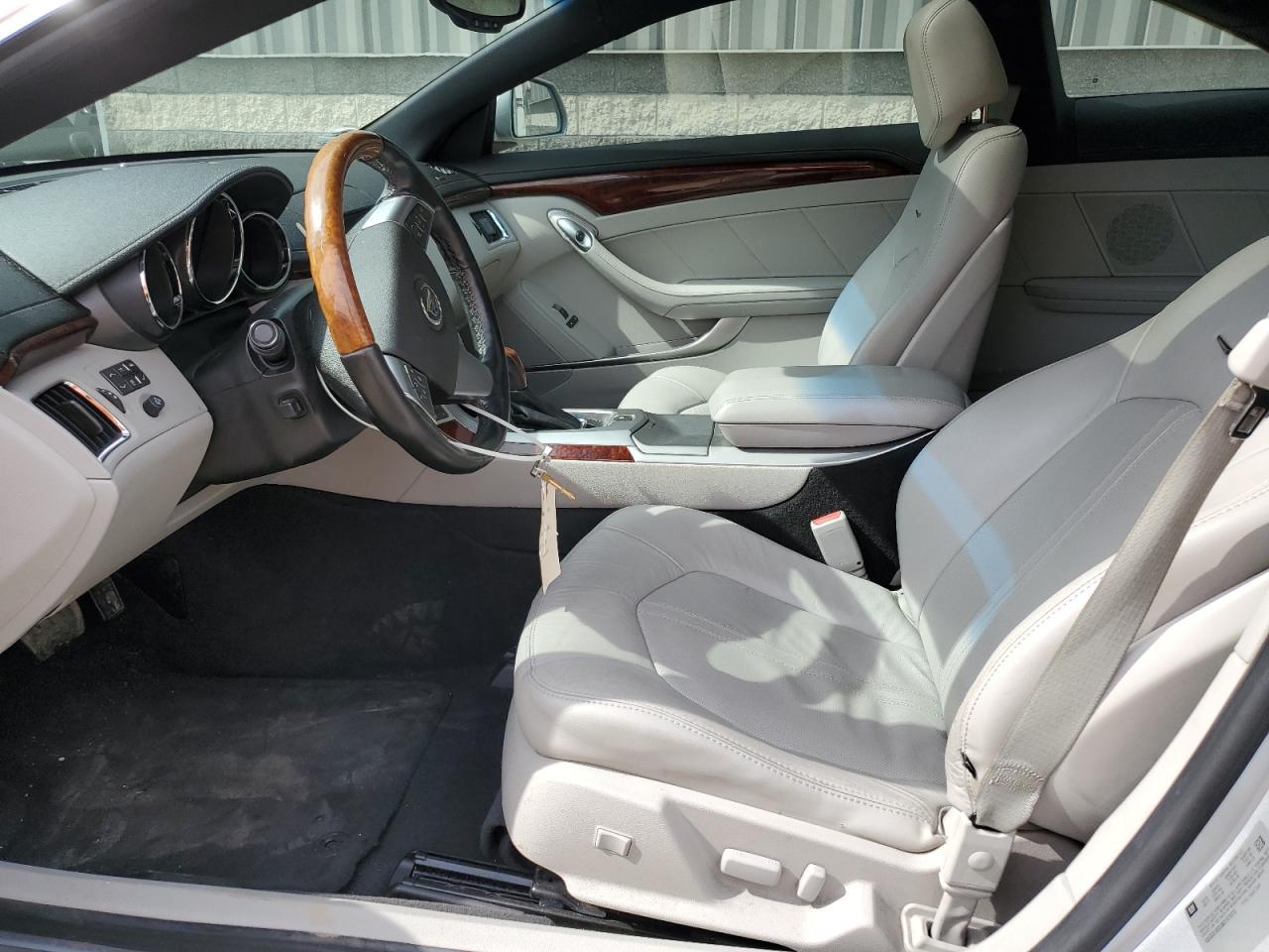 2011 CADILLAC CTS PREMIU - Image 7