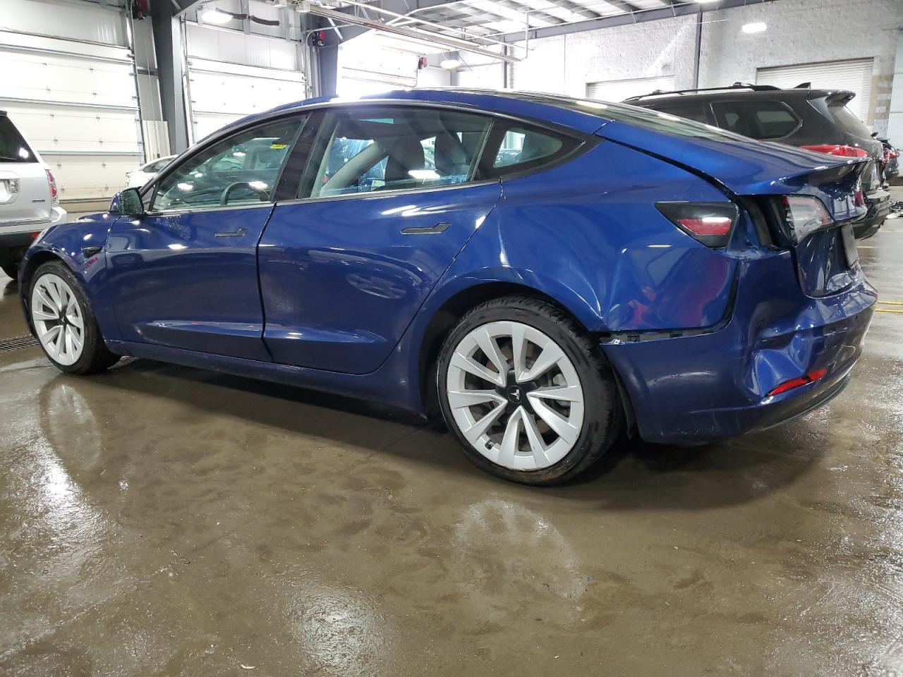 2022 TESLA MODEL 3 - Image 2