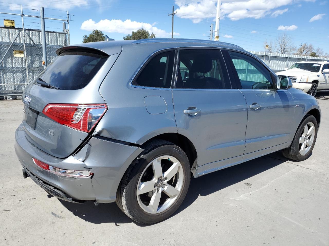 2011 AUDI Q5 PRESTIG - Image 3