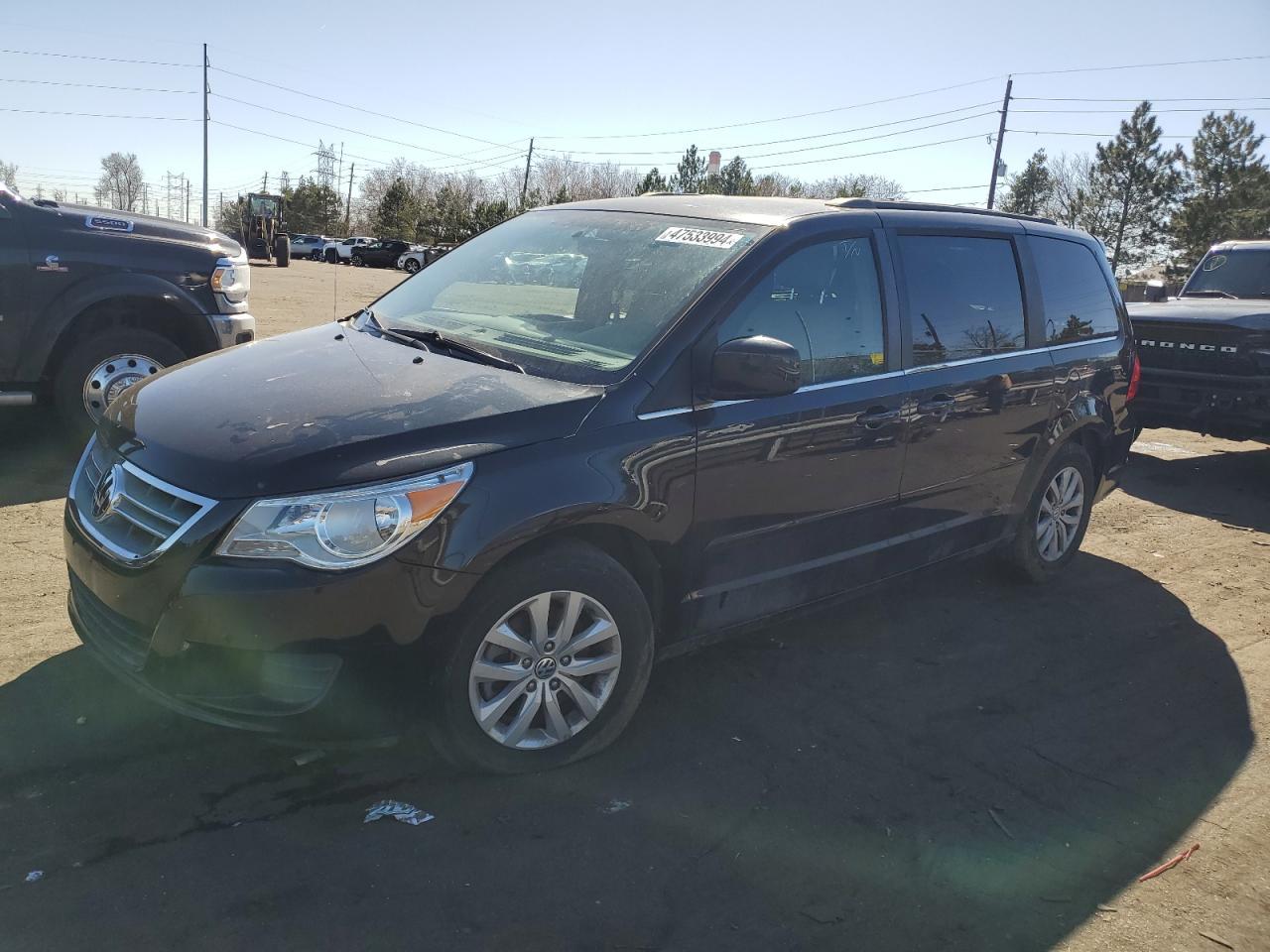 2012 VOLKSWAGEN ROUTAN SE