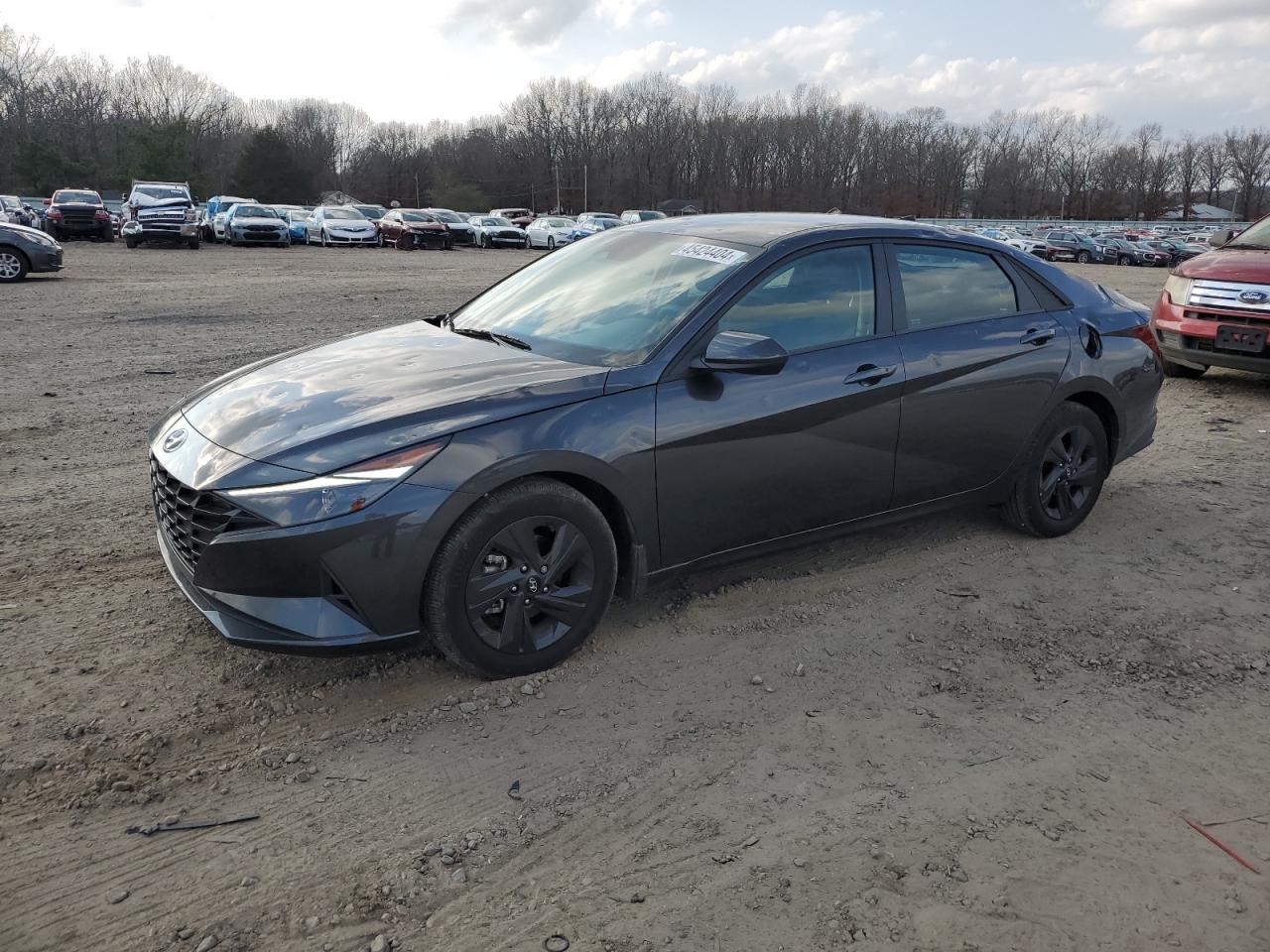 2023 HYUNDAI ELANTRA SE