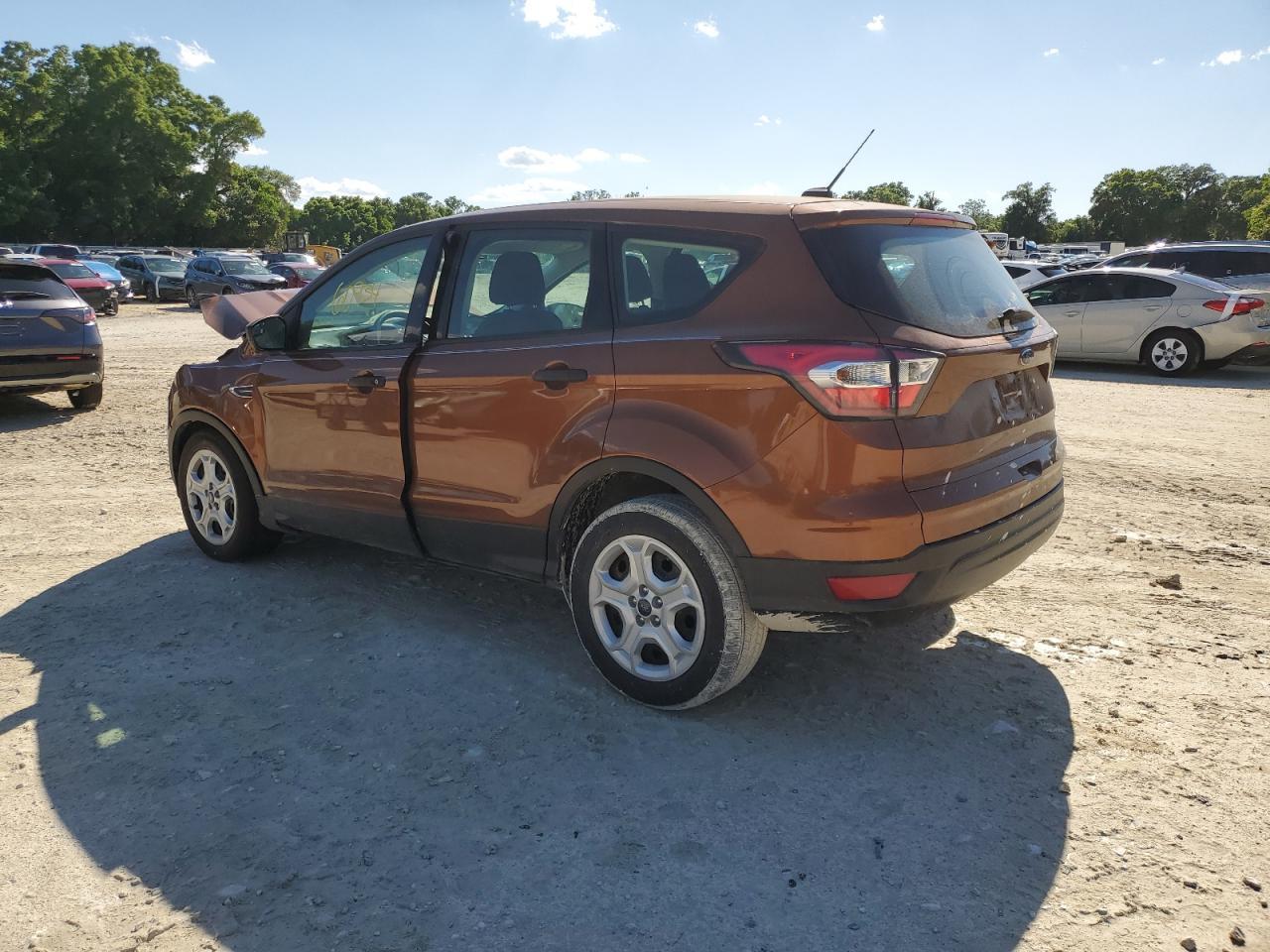 2017 FORD ESCAPE S - Image 2