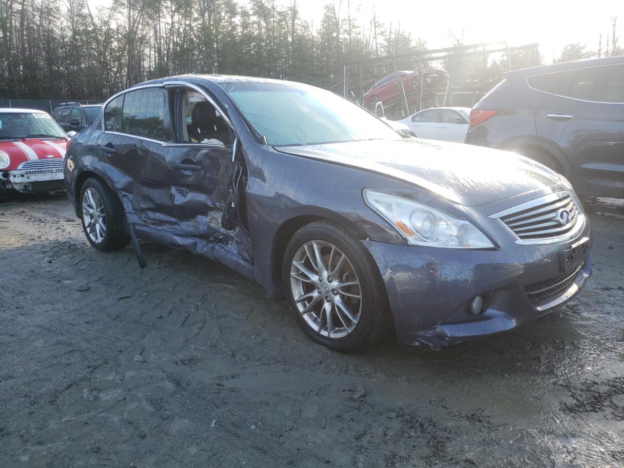 2012 INFINITI G37 - Фото 4
