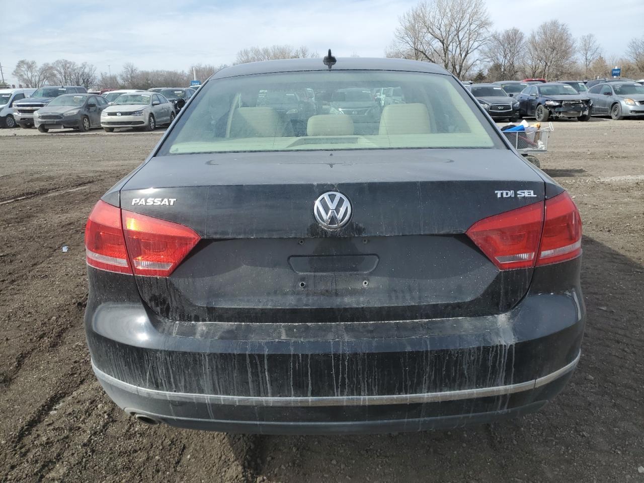 2014 VOLKSWAGEN PASSAT SEL - Фото 6