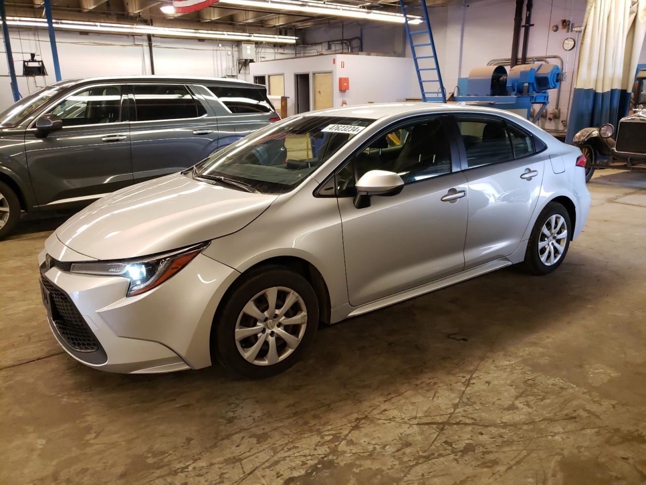 2020 TOYOTA COROLLA LE car image