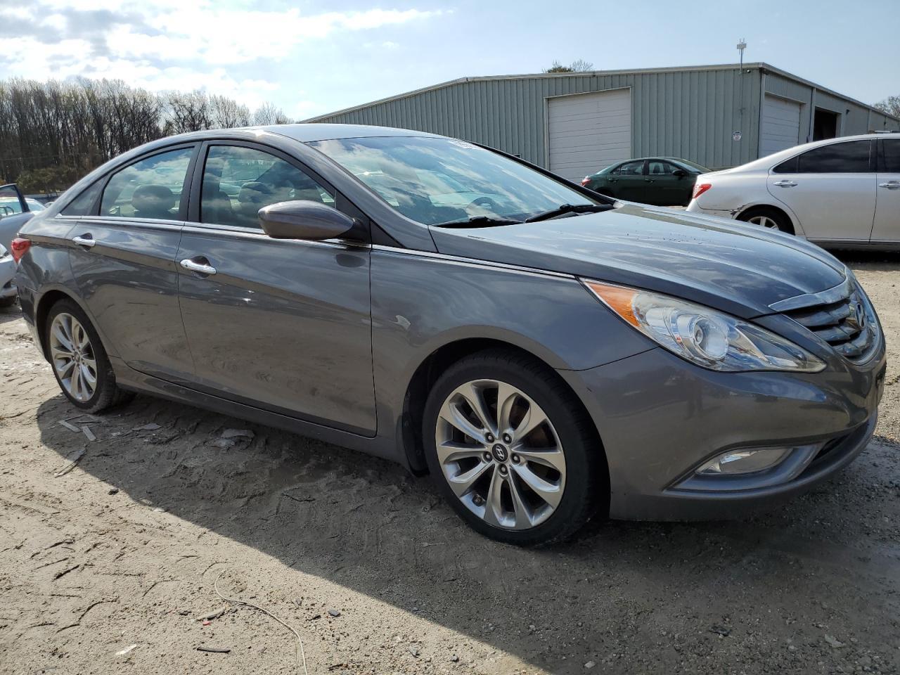 2013 HYUNDAI SONATA SE - Фото 4