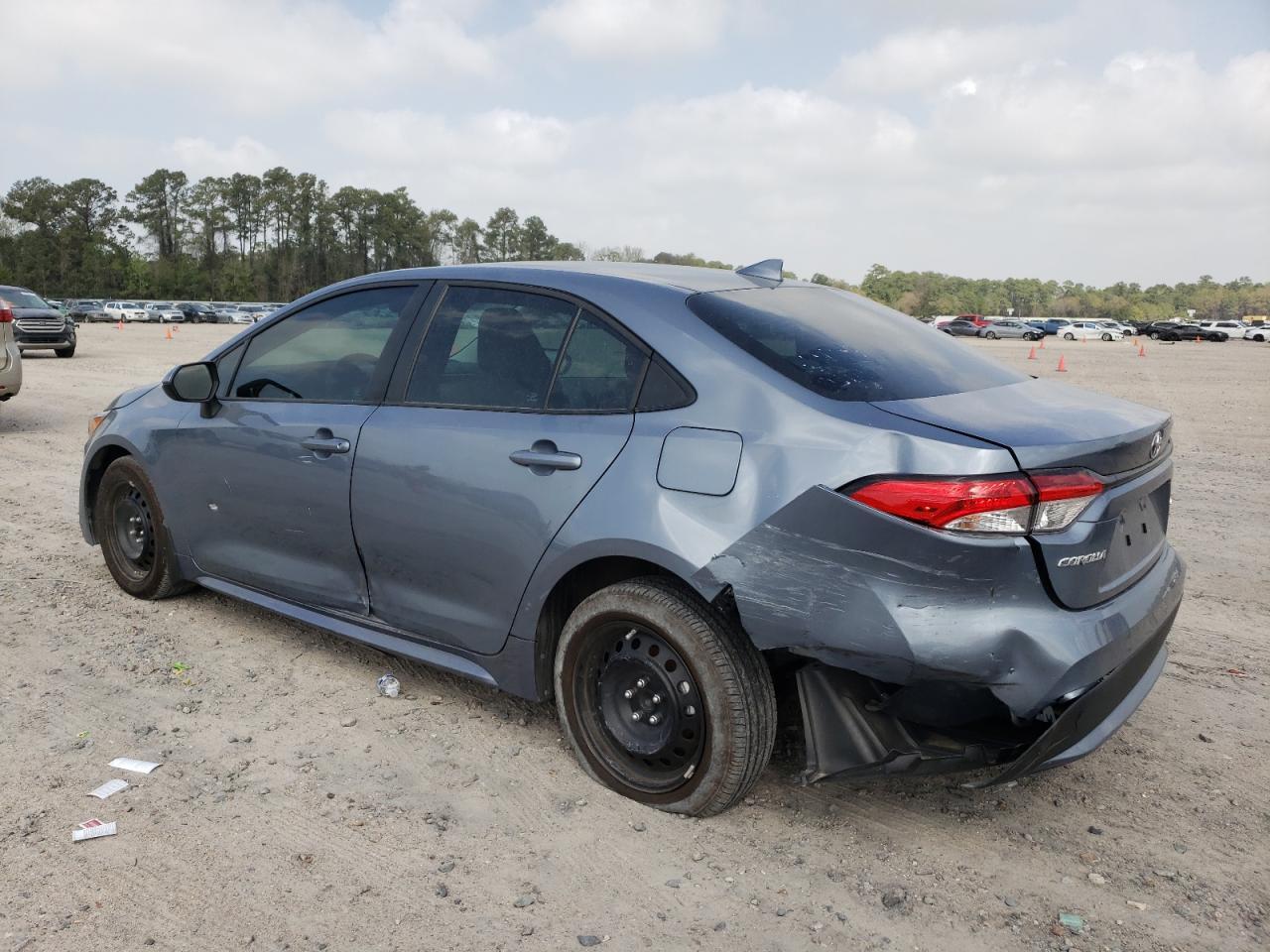 2022 TOYOTA COROLLA LE - Фото 2