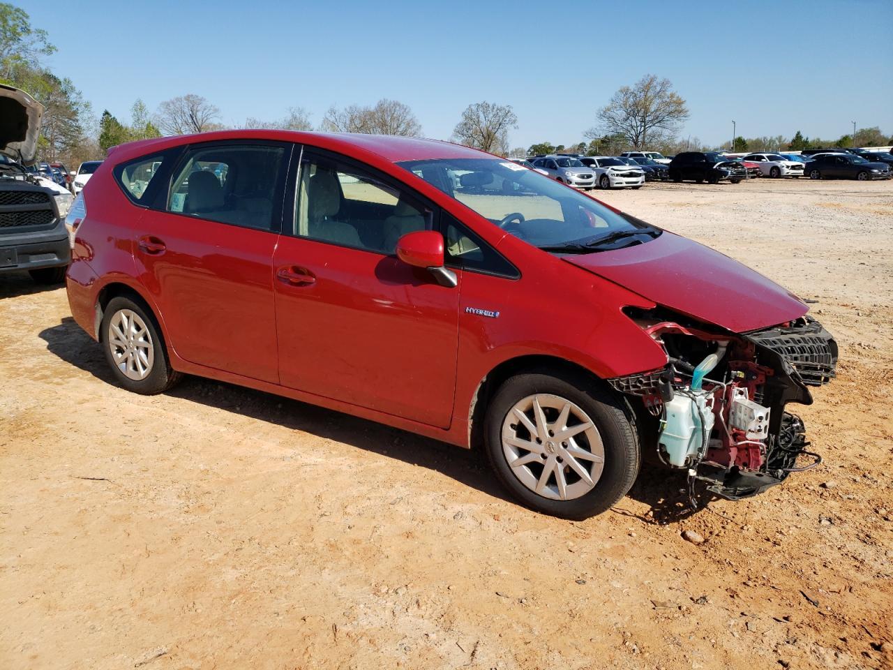 2013 TOYOTA PRIUS V - Image 4