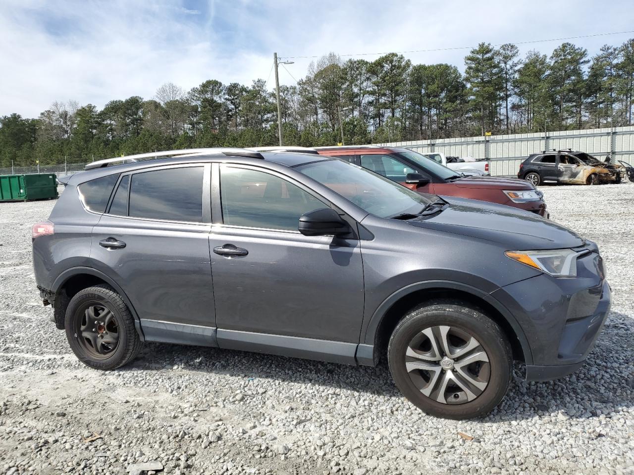 2016 TOYOTA RAV4 LE - Фото 4