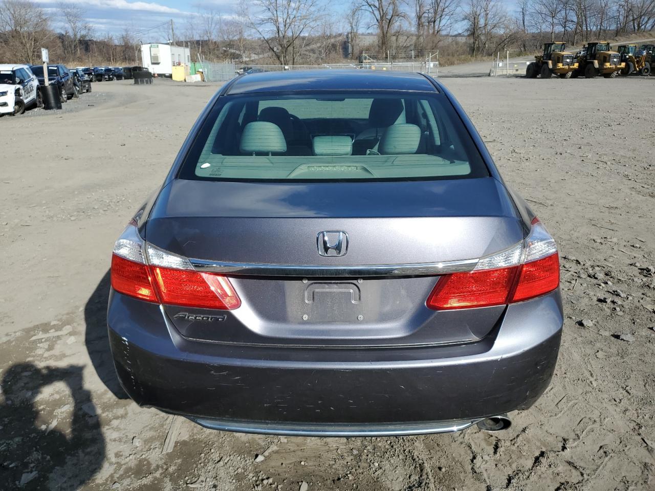 2014 HONDA ACCORD LX - Фото 6