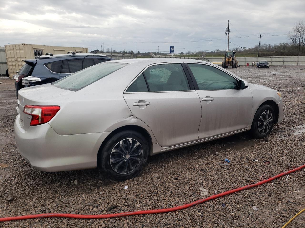 2013 TOYOTA CAMRY L - Image 3